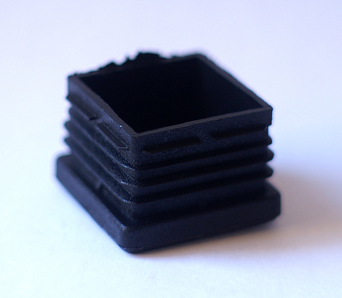 CONTERA  INTERIOR CUADRADA ESTRIADA 40X40